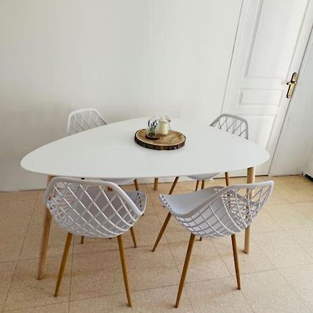 Logement A 10 Minutes A Pied De La Gare Centre Avignon Bagian luar foto