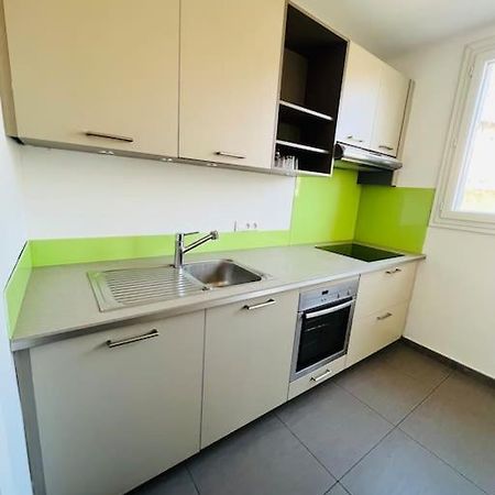 Logement A 10 Minutes A Pied De La Gare Centre Avignon Bagian luar foto